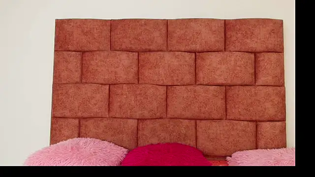 Snapshot of Full_Ass_nasty chatting on January 14, 2:42 pm Full Ass nasty online show from January 14, 2:42 pm