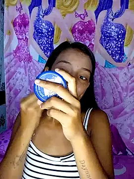 Snapshot of Full_Ass_nasty chatting on November 24, 5:46 pm Full Ass nasty online show from November 24, 5:46 pm