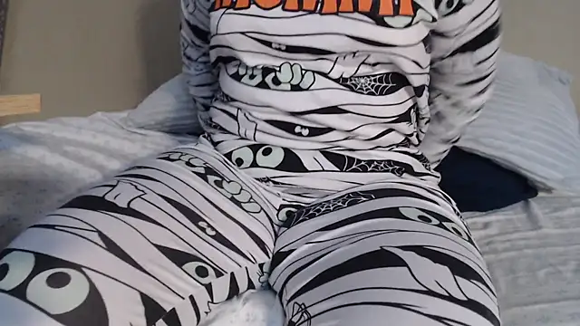 Snapshot of somemoreex1 chatting on December 1, 4:41 pm somemoreex1 online show from December 1, 4:41 pm