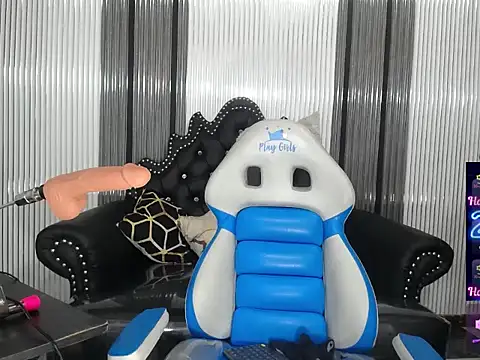 babyschoolgiirl online show from February 7, 12:29 am