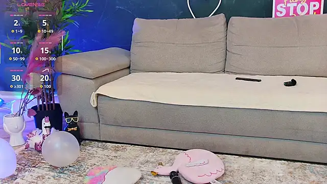 AlessiaDebbie online show from November 28, 8:42 pm