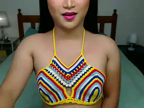 Snapshot of sweet_19carmella chatting on March 4, 9:17 am sweet 19carmella online show from March 4, 9:17 am