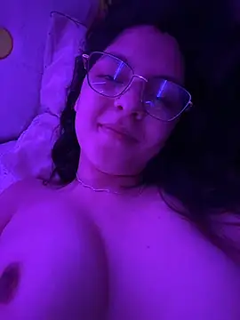 Snapshot of _MileyBerry chatting on November 26, 8:31 pm MileyBerry online show from November 26, 8:31 pm