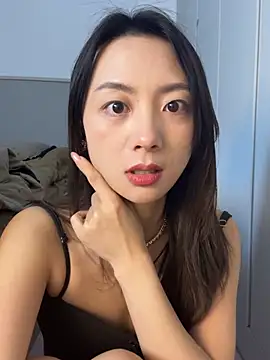 Jinmi125216 online show from April 6, 3:13 pm