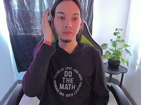 alessandro garcia online show from November 27, 1:22 pm