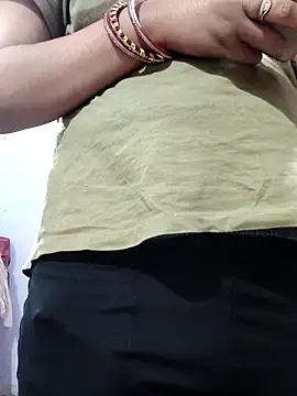 yamunna647 online show from December 23, 3:28 am