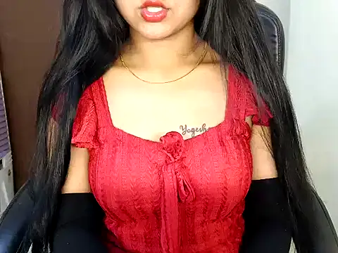 Snapshot of cute_girl_81 chatting on December 20, 5:16 pm cute girl 81 online show from December 20, 5:16 pm