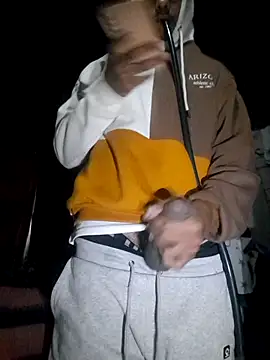 Eezxxx online show from March 11, 5:12 am