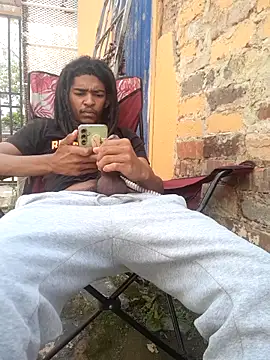 Eezxxx online show from March 26, 9:51 am