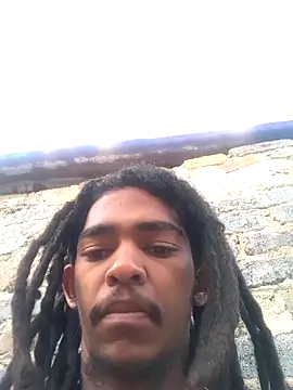 Eezxxx online show from April 4, 3:51 pm