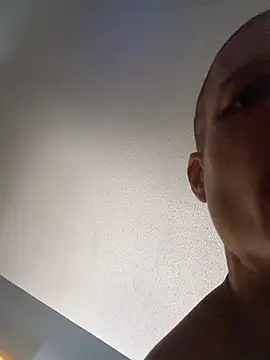 Snapshot of JockNThirsty chatting on July 3, 3:51 pm JockNThirsty online show from July 3, 3:51 pm