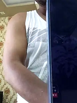 Roy   121 online show from February 27, 3:51 am