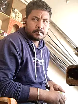 Roy   121 online show from January 15, 5:55 am