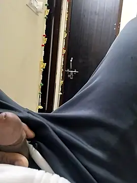 Roy   121 online show from February 16, 12:31 am