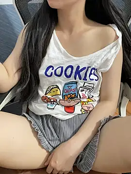 XndSeraphina online show from February 13, 10:26 am