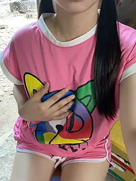 XndSeraphina online show from February 15, 5:08 am