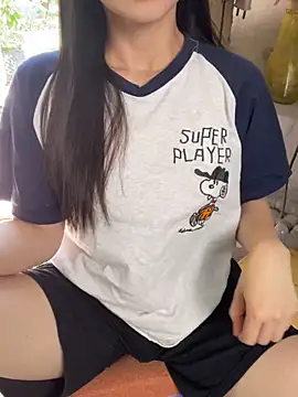 XndSeraphina online show from March 10, 3:43 am