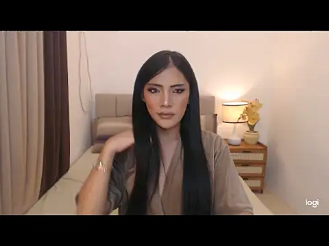 Snapshot of KelsieSilva chatting on July 20, 12:40 am KelsieSilva online show from July 20, 12:40 am