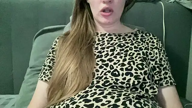 alisa kitcat online show from January 12, 4:41 am