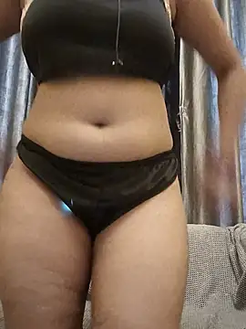 Snapshot of Smita_silk69 chatting on April 24, 9:55 am Smita silk69 online show from April 24, 9:55 am