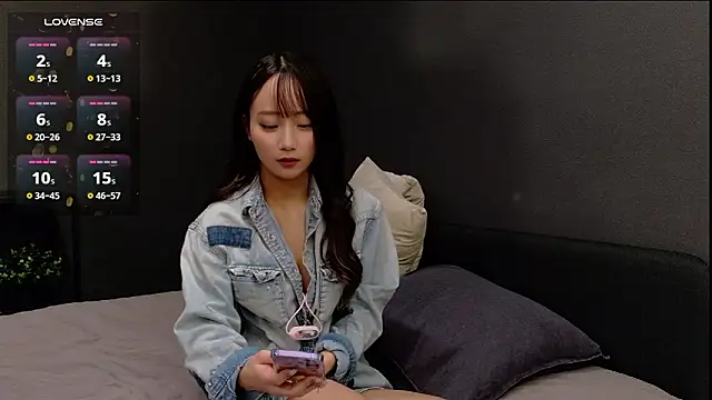 xx SHAN SHAN xx online show from March 11, 4:23 pm