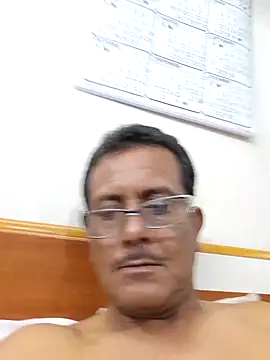 Parehahotmex online show from February 9, 11:30 am