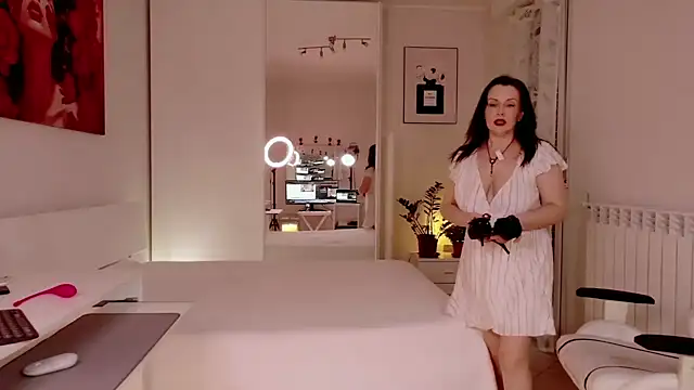 FlirtyFox  online show from February 1, 12:58 pm