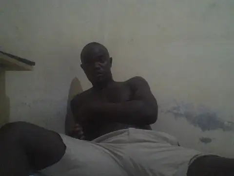 UsTwo  online show from November 20, 3:12 pm