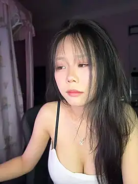 Snapshot of Kiee-lee chatting on June 10, 4:19 pm Kiee-lee online show from June 10, 4:19 pm