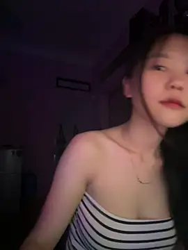 Kiee-lee online show from April 8, 4:08 pm