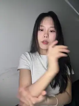 Kiee-lee online show from March 20, 4:19 pm