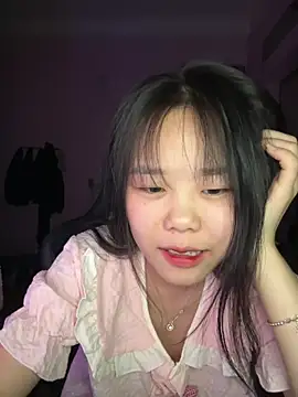Kiee-lee online show from May 13, 3:41 pm