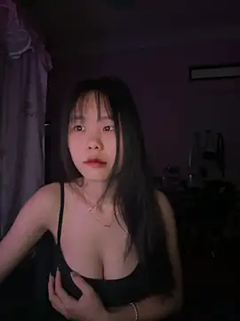 Kiee-lee online show from April 19, 4:24 am