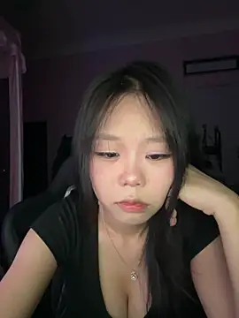 Kiee-lee online show from June 3, 6:45 pm