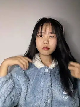 Kiee-lee online show from March 8, 1:14 pm