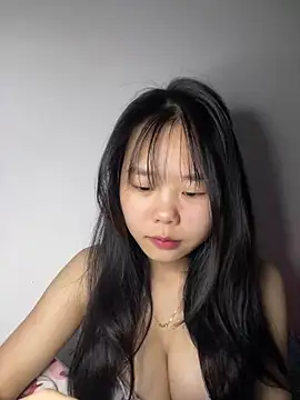 Kiee-lee online show from March 11, 1:16 pm