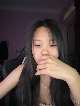 Kiee-lee online show from May 14, 4:59 pm