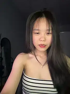 Kiee-lee online show from April 7, 1:35 pm