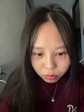Snapshot of Kiee-lee chatting on July 17, 7:55 pm Kiee-lee online show from July 17, 7:55 pm