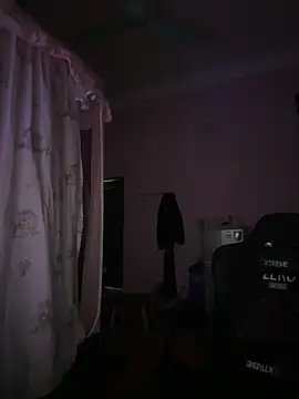 Kiee-lee online show from April 13, 3:38 pm