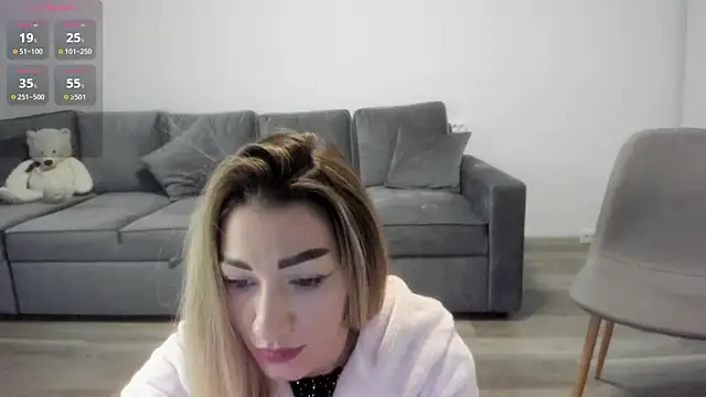 Snapshot of rossana_doll chatting on December 1, 6:36 am rossana doll online show from December 1, 6:36 am