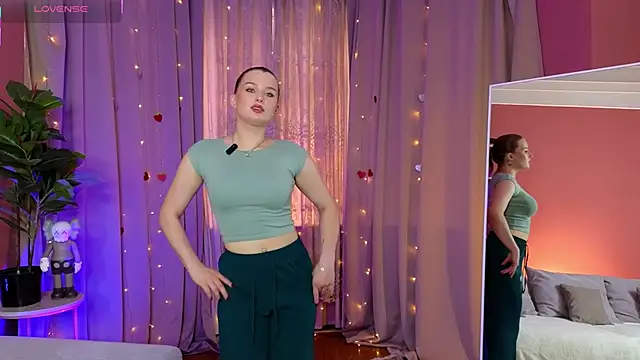 ImiMonroe online show from April 9, 4:14 am