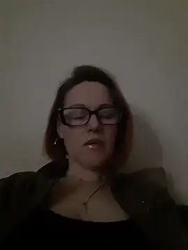 LanaOlbenst online show from April 4, 6:25 pm