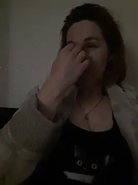 LanaOlbenst online show from April 15, 6:01 pm