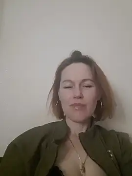 LanaOlbenst online show from April 3, 7:31 pm