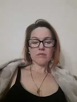 LanaOlbenst online show from April 24, 8:00 pm