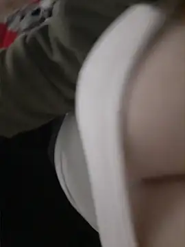 LanaOlbenst online show from April 7, 6:54 pm