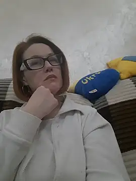 LanaOlbenst online show from February 22, 6:31 pm