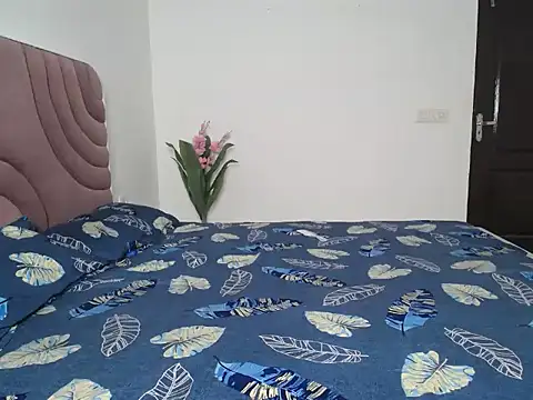 Husan-e-Jasmine online show from January 9, 6:04 pm