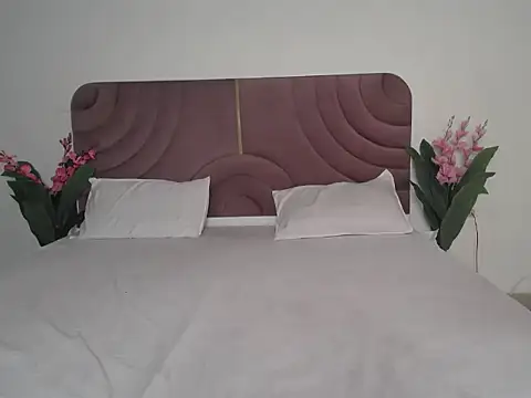 Husan-e-Jasmine online show from February 9, 5:44 pm